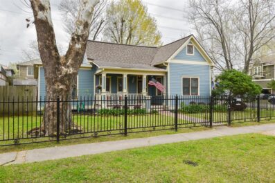 947 Waverly St.