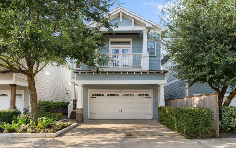 414 W 25th St.