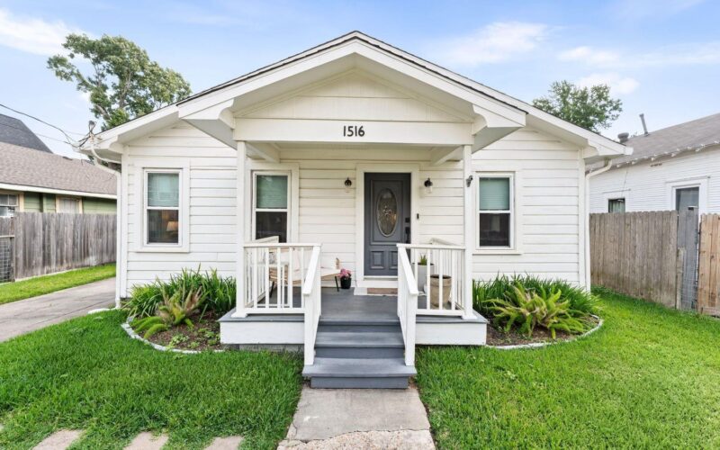 1516 Lawrence St.